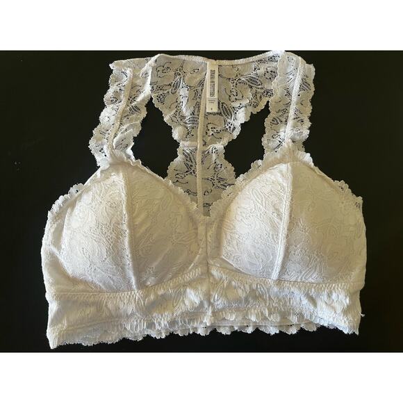 Zenana Outfitters Other - Zenana Outfitters White Lace Bralette Small Padded removable cups racerback